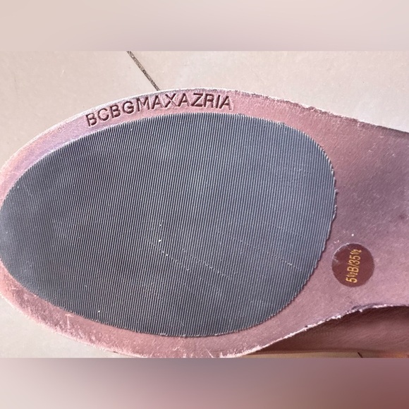 BCBG Max Azria flower flats shoes size 5.5 brown  new without tag - Picture 13 of 16